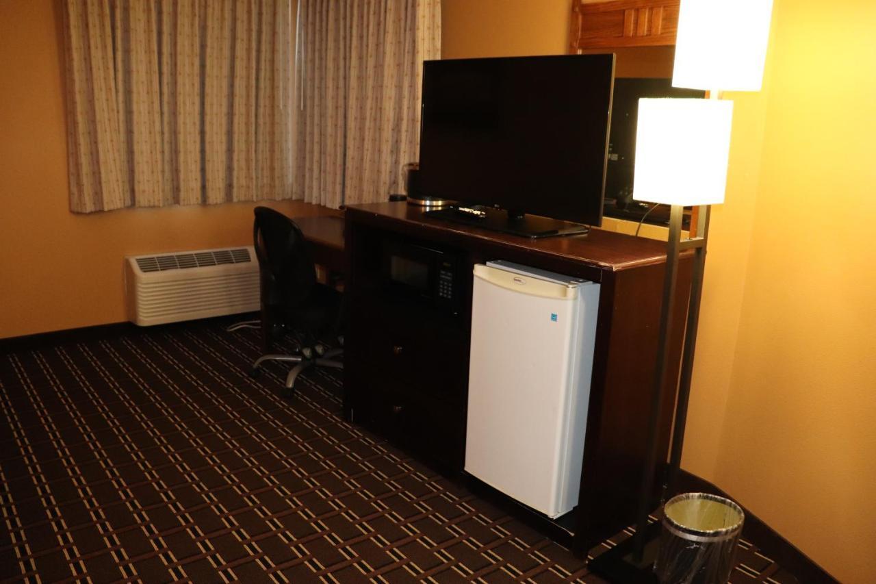 Prairie Inn Holmen La Crosse Area Zewnętrze zdjęcie
